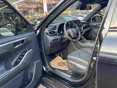 Toyota Crown Venza 2024 2.5L HEV AWD Premium - ფოტო 12
