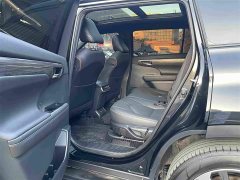 Toyota Crown Venza 2024 2.5L HEV AWD Premium - ფოტო 14