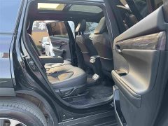 Toyota Crown Venza 2024 2.5L HEV AWD Premium - ფოტო 16