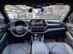 Toyota Crown Venza 2024 2.5L HEV AWD Premium - ფოტო 18