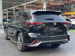 Toyota Crown Venza 2024 2.5L HEV AWD Premium - ფოტო 4