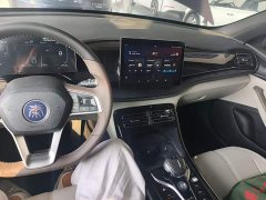 BYD Qin PLUS Glory Edition DM-i 55KM Leading - ფოტო 10