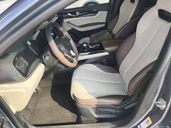 BYD Qin PLUS Glory Edition DM-i 55KM Leading - ფოტო 15
