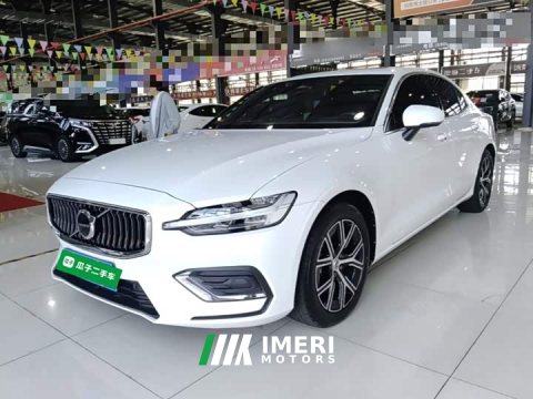 2025 Volvo S60 B4 Smart Luxury Edition - ავტომობილი ჩინეთიდან