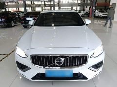 Volvo S60 B4 Smart Luxury Edition - ფოტო 3