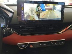 Geely Emgrand S 1.4T CVT Luxury - ფოტო 8