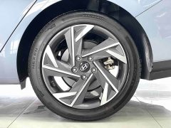 Hyundai Elantra 1.5L CVT GLX Elite - ფოტო 11