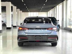 Hyundai Elantra 1.5L CVT GLX Elite - ფოტო 15