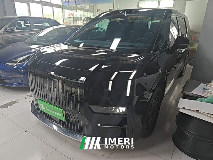 Zeekr 009 Seven-Seat Aisle Version 108kWh - ავტომობილი ჩინეთიდან