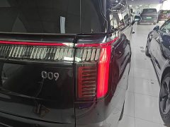 Zeekr 009 Seven-Seat Aisle Version 108kWh - ფოტო 8