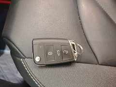Volkswagen Touareg 300TSI FWD Full Moon Edition - ფოტო 8