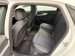 Audi A4L 40 TFSI Luxury Dynamic - ფოტო 10