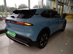 Baojun Yunhai 140km Plug-in Hybrid - ფოტო 7