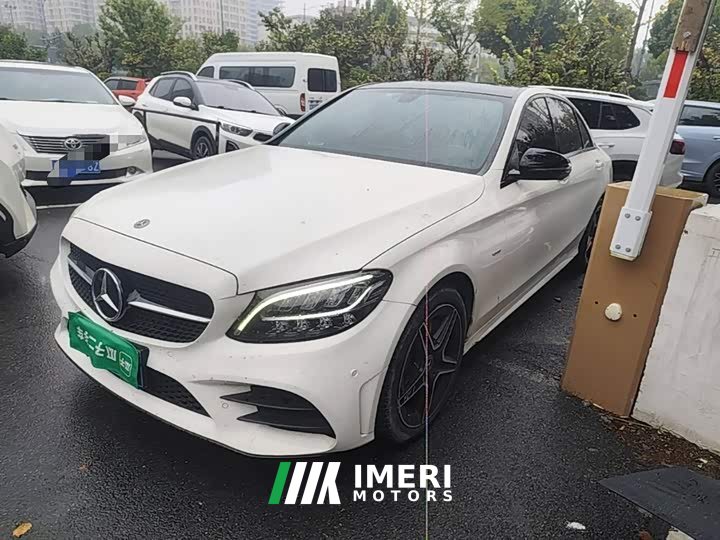 Mercedes-Benz C-Class C 260 L AMG Line Exclusive Edition - ავტომობილი ჩინეთიდან