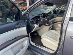 Buick GL8 Land Business Class 652T Premium - ფოტო 12