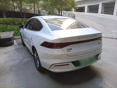 BYD Qin PLUS Glory Edition DM-i 55KM Leading - ფოტო 5