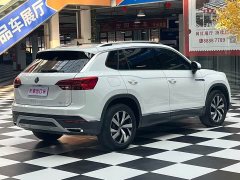 Volkswagen Taos 280TSI FWD Luxury Smart Connected Edition - ფოტო 4