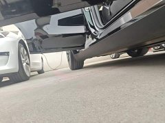Tesla Model Y Long Range All-Wheel Drive - ფოტო 20