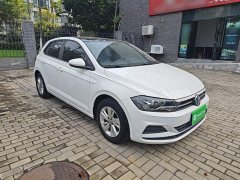 Volkswagen Polo 2019 Plus 1.5L Automatic Panoramic Sunroof Comfort Edition - ფოტო 3