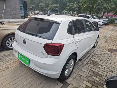 Volkswagen Polo 2019 Plus 1.5L Automatic Panoramic Sunroof Comfort Edition - ფოტო 6