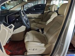 Buick GL8 ES Luxe 653T Prestige - ფოტო 15