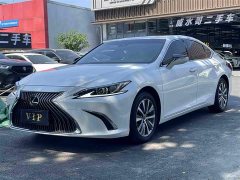 Lexus ES 2020 200 Excellence Edition - ფოტო 1