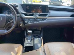 Lexus ES 2020 200 Excellence Edition - ფოტო 17
