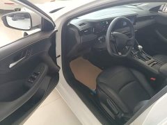 SAIC MG i5 2023 1.5L CVT Luxury - ფოტო 16