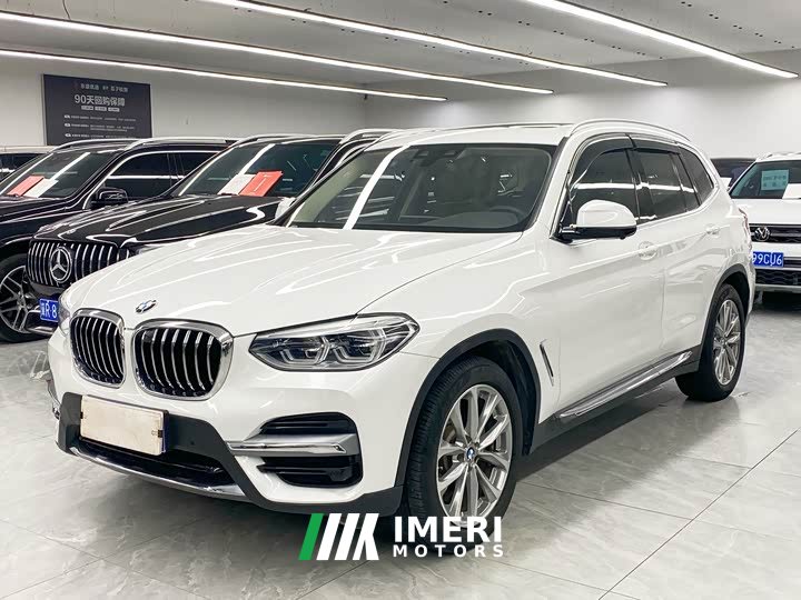 BMW X3 xDrive25i Luxury Package