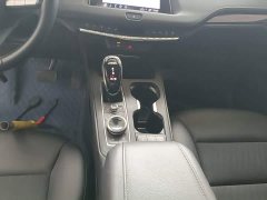 Cadillac XT4 28T FWD Fashion Edition - ფოტო 13