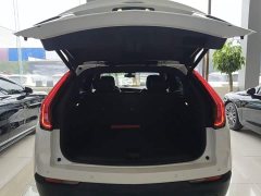 Cadillac XT4 28T FWD Fashion Edition - ფოტო 18