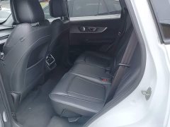 Chery Tiggo 8 PRO 2022 290T FWD Skylight Edition 5-Seater - ფოტო 17
