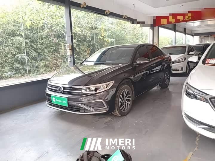 Volkswagen Bora 200TSI DSG Comfort Navigation Edition