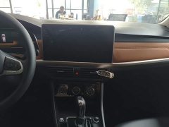 Volkswagen Bora 200TSI DSG Comfort Navigation Edition - ფოტო 13