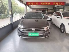 Volkswagen Bora 200TSI DSG Comfort Navigation Edition - ფოტო 3