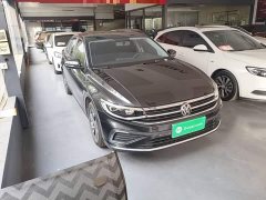 Volkswagen Bora 200TSI DSG Comfort Navigation Edition - ფოტო 4
