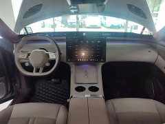 Xiaomi YU7 Four-Wheel Drive Max Edition - ფოტო 10