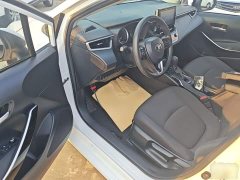 Toyota Corolla Hybrid 1.8L E-CVT Elite - ფოტო 16
