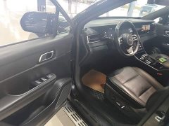 Li Auto ONE Extended Range 6-Seater - ფოტო 15