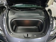Tesla Model Y Rear-Wheel Drive - ფოტო 19