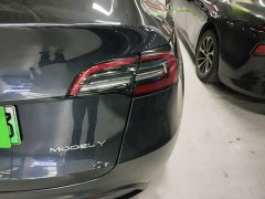Tesla Model Y Rear-Wheel Drive - ფოტო 7