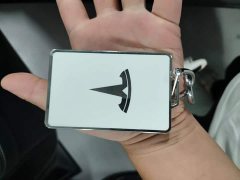 Tesla Model Y Rear-Wheel Drive - ფოტო 8