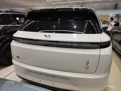 Li Auto L7 Pro - ფოტო 4