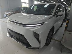 MAXUS 9 2024 Facelift Super Hybrid Ultra-Long Range Forest Edition 7-seater - ფოტო 1