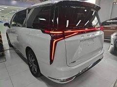 MAXUS 9 2024 Facelift Super Hybrid Ultra-Long Range Forest Edition 7-seater - ფოტო 4