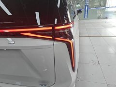 MAXUS 9 2024 Facelift Super Hybrid Ultra-Long Range Forest Edition 7-seater - ფოტო 6