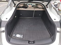IM Motors Zhiji L6 Max Standard Edition - ფოტო 18