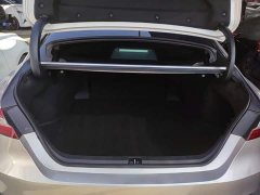 Toyota Camry 2021 2.0G Luxury - ფოტო 18