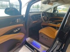 Denza D9 2022 DM-i 970 AWD Flagship - ფოტო 16