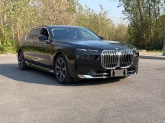 BMW 7 Series 2023 735Li M Sport Package - ფოტო 3